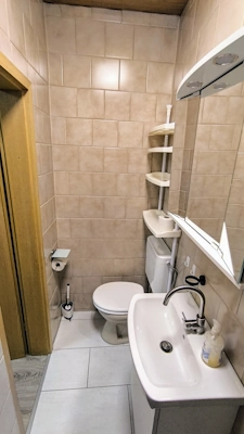 Zimmer 1 - Doppelzimmer - Unsere gemütlichen Zimmer bieten alles, was Sie für einen angenehmen Aufenthal...